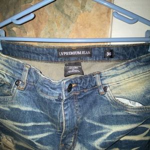 Mens jeans  Detressed in great condition